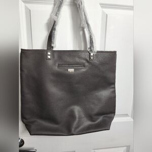 Thirty-one NEW Gray Tote Purse Polkadot Cell Pocket Outside